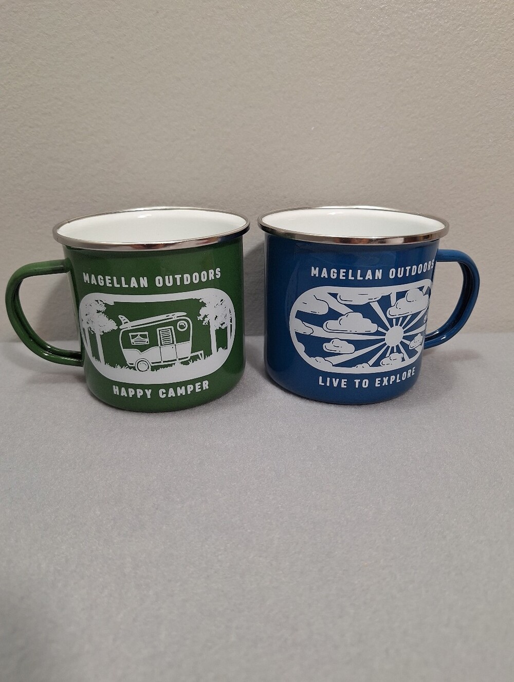Set Of 2 Magellan Outdoors Enamel Mugs Camping Explore Blue Green Handles